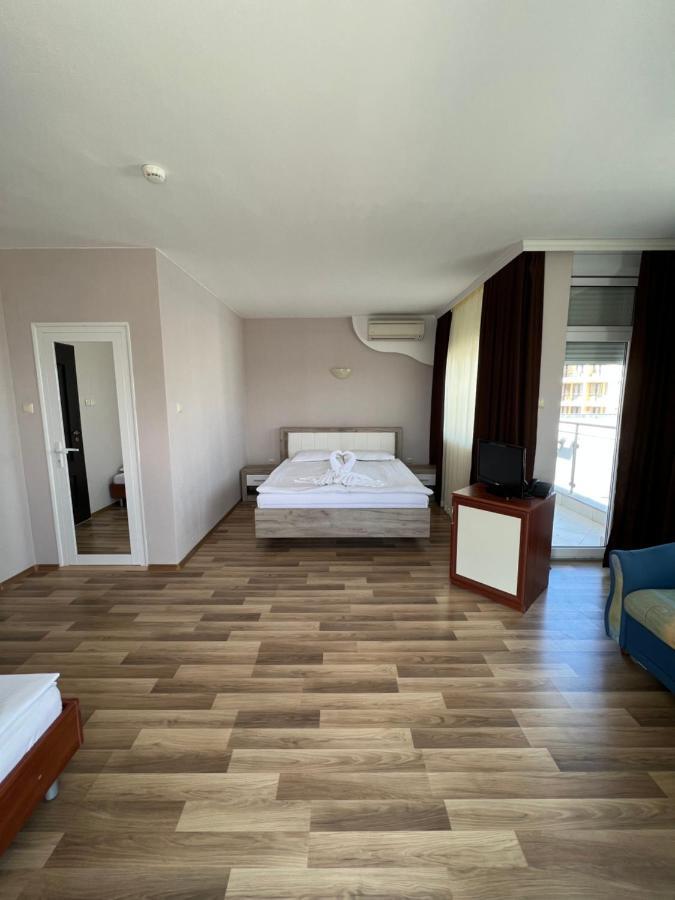 Hotel Incognito Pomorie Exteriér fotografie